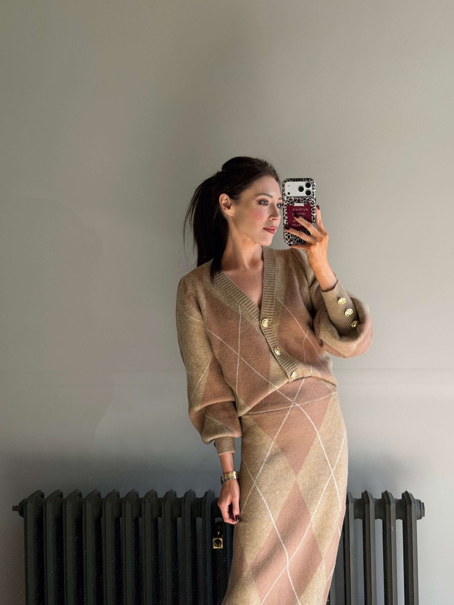 ‘PICTURE PERFECT’ ARGYLE DIAMOND KNIT CARDIGAN CAMEL