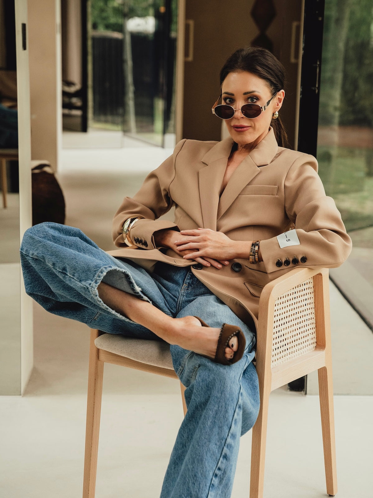 'ASTON' STRUCTURED HOURGLASS CINCHED WAIST BLAZER CAMEL