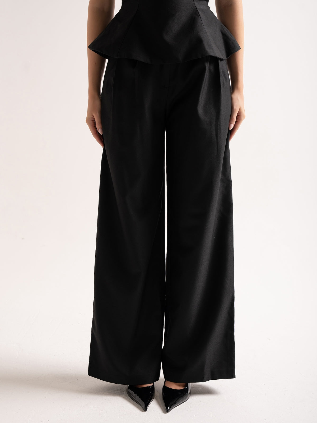 'SAMANTHA' DEEP PLEAT WIDE LEG TROUSERS BLACK