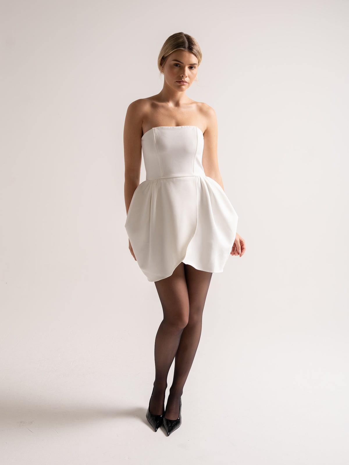 'ESTELLE' HOURGLASS BANDEAU WRAP FRONT MINI DRESS WHITE