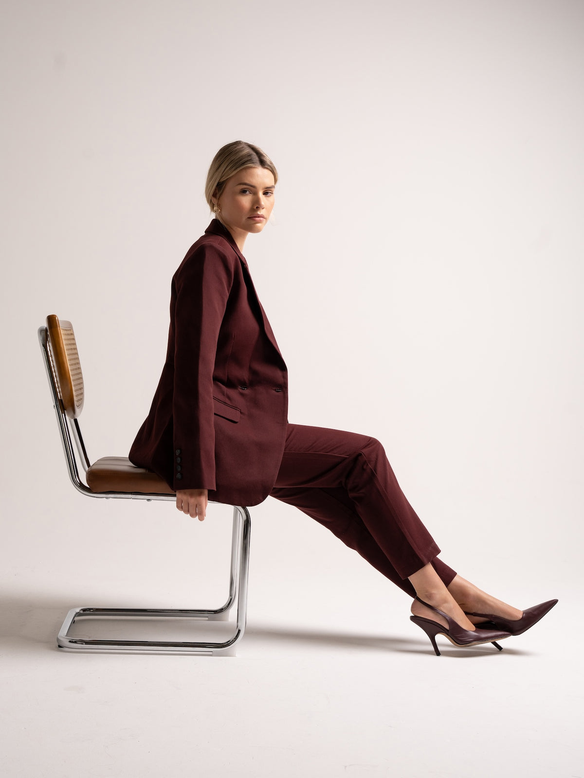 'ASTON' TAILORED CIGARETTE TROUSERS BURGUNDY