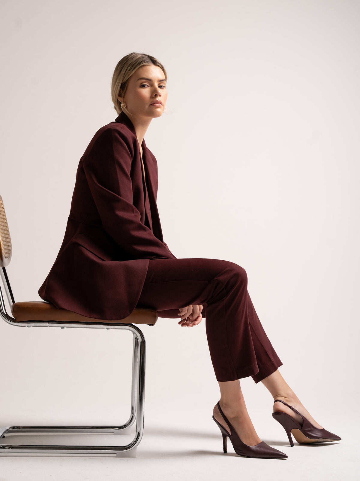 'ASTON' TAILORED CIGARETTE TROUSERS BURGUNDY