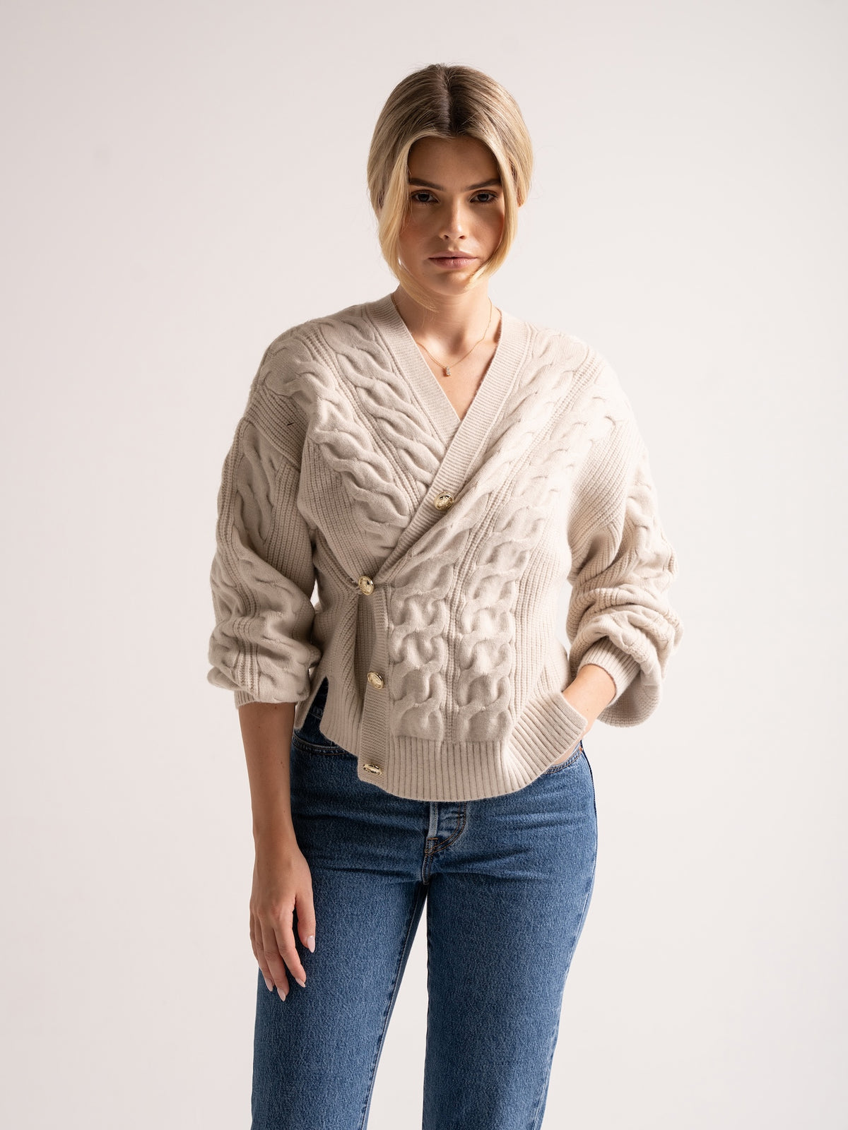 'MAISIE' CABLE KNIT MULTIWAY WEAR CARDIGAN OAT BEIGE