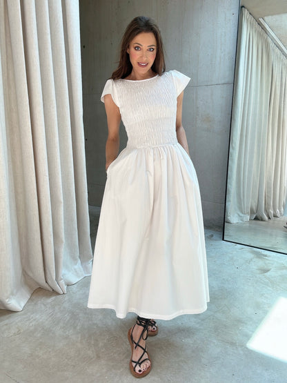 'ELIZABETH' SHIRRED BODICE SHORT SLEEVE MIDAXI DRESS WHITE