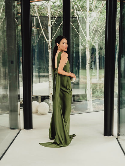 ***PRE-ORDER*** 'ATONEMENT' SCARF DETAIL LONGLINE MAXI DRESS OLIVE