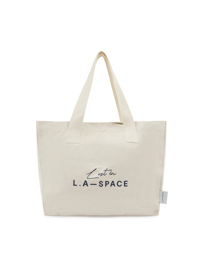 'LOST IN L.A-S' EMBROIDERED TOTE BAG IN CREAM