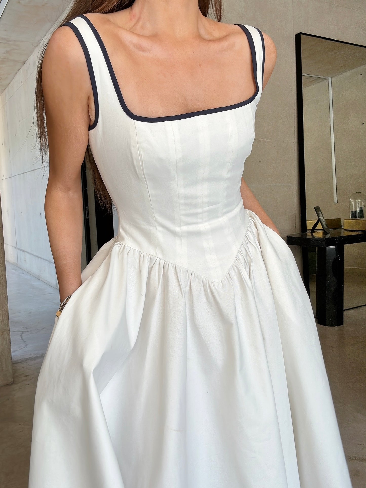 'CHLOE' CORSETED SQUARE NECK MIDI DRESS WHITE