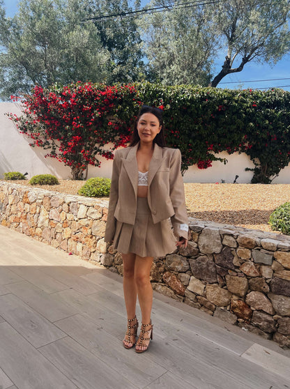 'HAILEY' HIGH WAIST PLEATED SKORT CAMEL