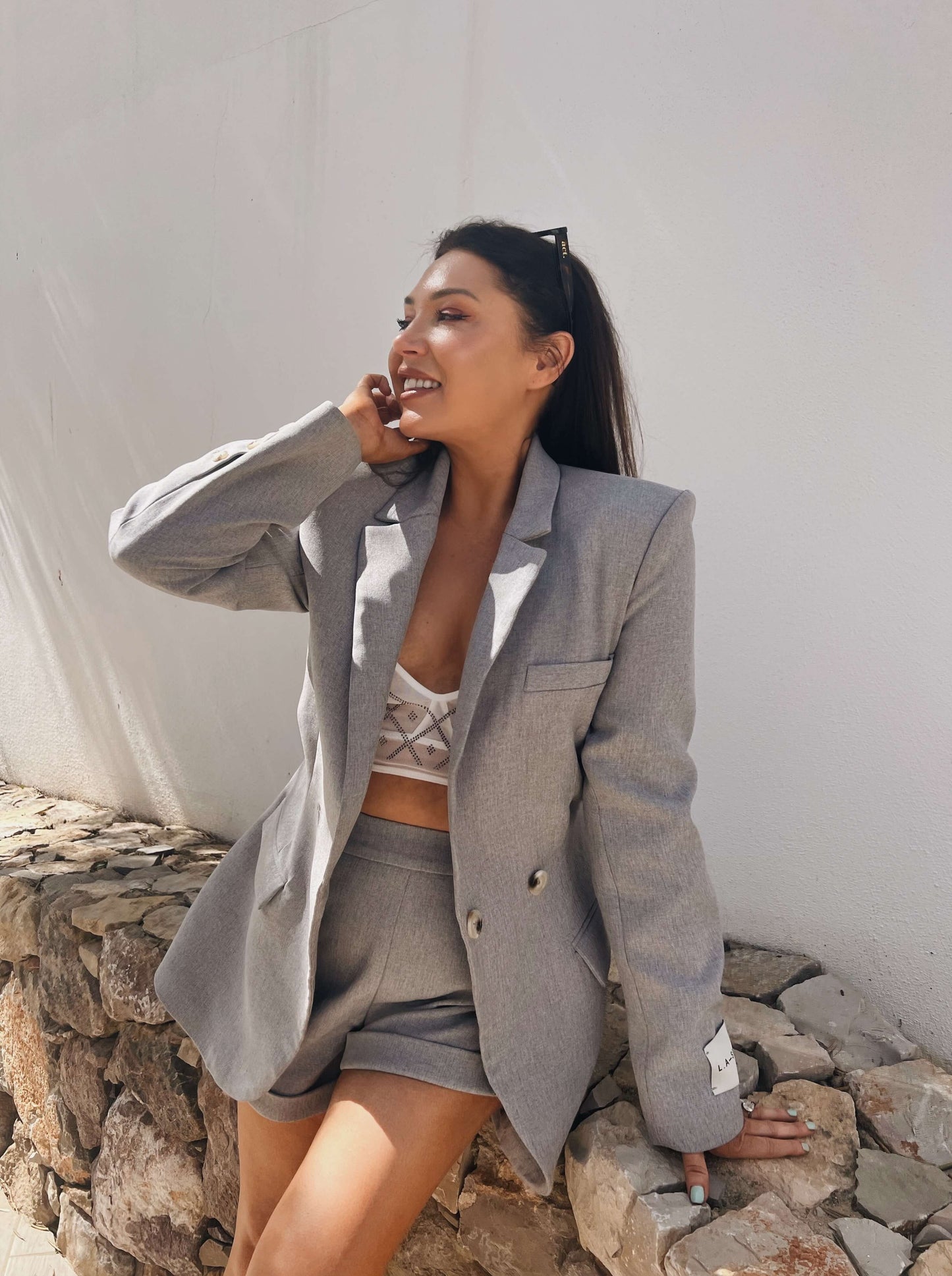 'ASTON' STRUCTURED HOURGLASS CINCHED WAIST BLAZER GREY