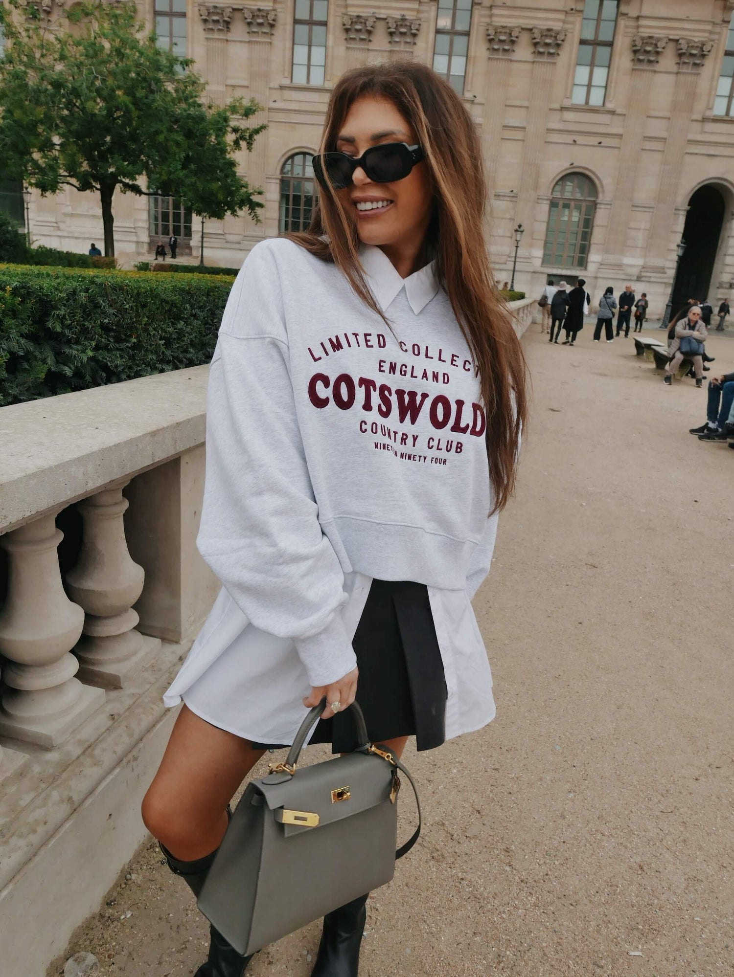 ‘COTSWOLDS' EMBROIDERED CROPPED SWEATSHIRT  LIGHT GREY MARL